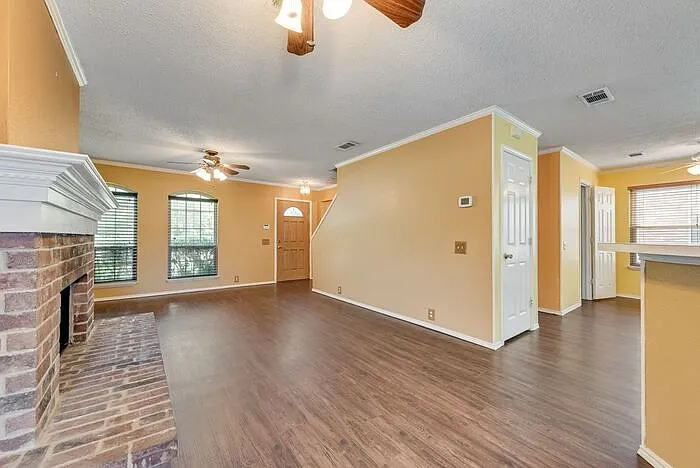 220 High Pointe Ln — Photo 5
