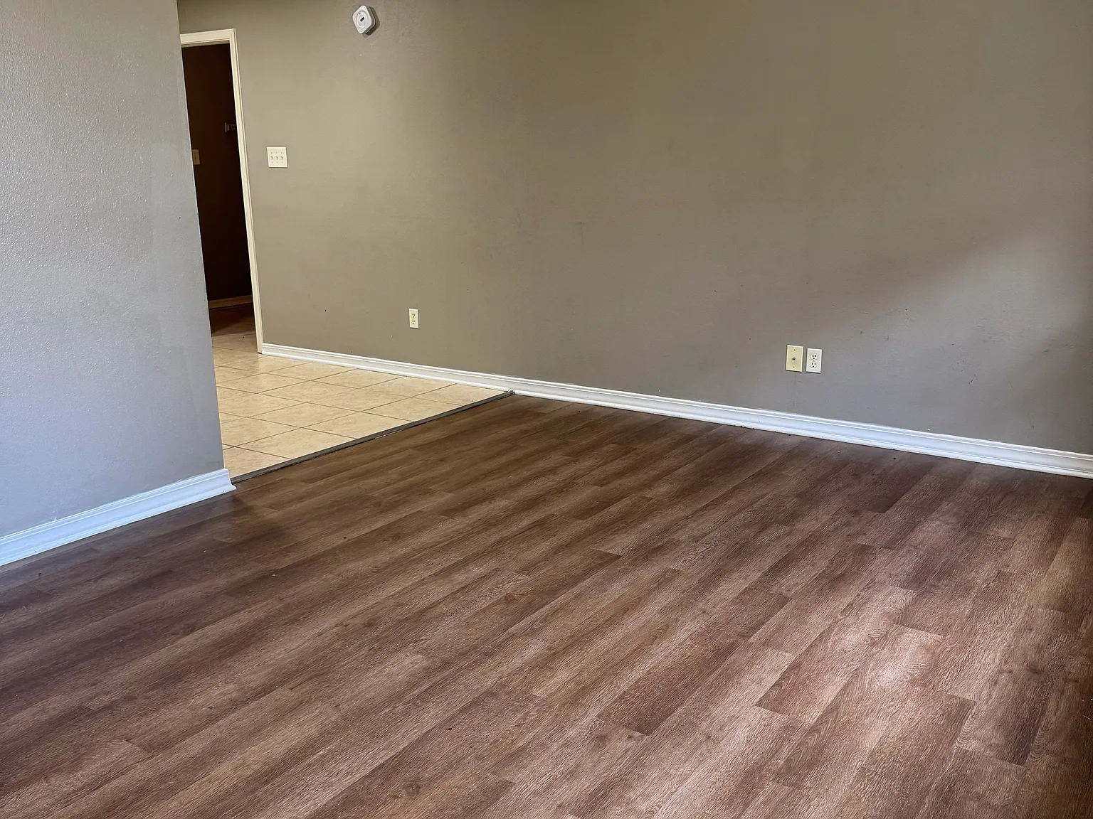 10376 McElroy Dr — Photo 4