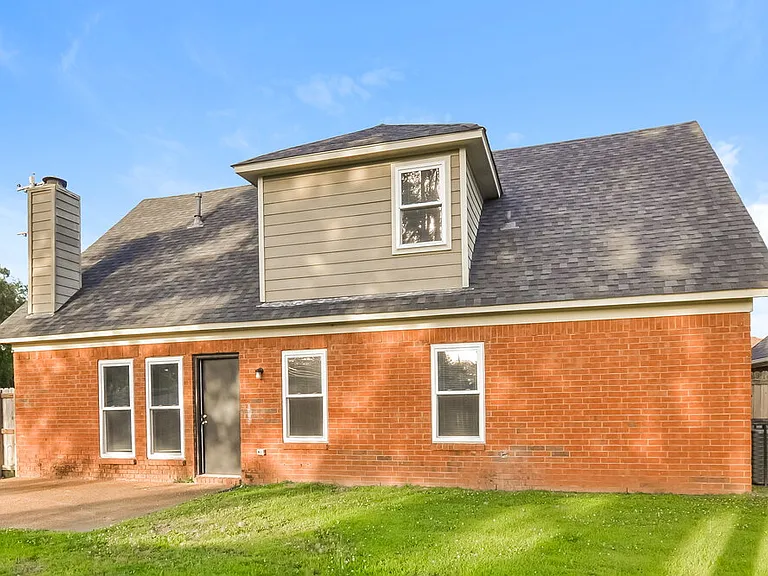 5237 Sea Horse Dr — Photo 17