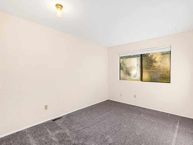 17633 NE 88th Pl — Photo 21