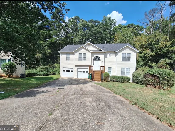 2977 Winding Grove Dr, Lithonia, GA 30038