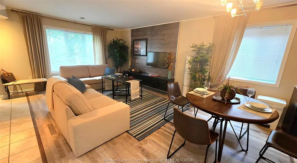 2 bed, 1.5 bath, $2,200 — Photo 3
