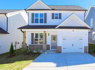 745 Springtooth Dr, Zebulon, NC 27597