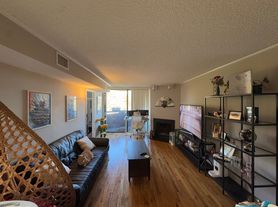 4444 Connecticut Ave NW