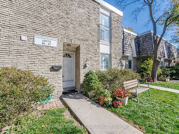 2nd image of 65 Old Burnhamthorpe Rd #94
