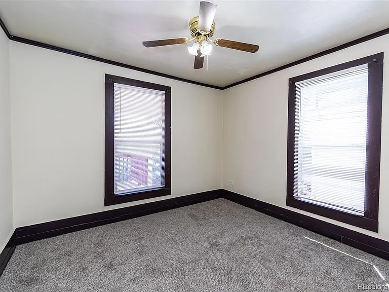 70 Waltham Ave #2 — Photo 4