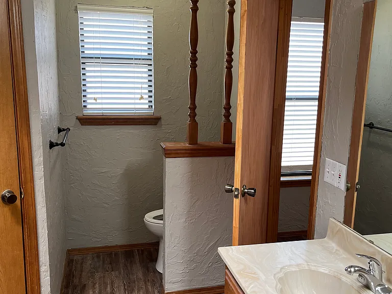 Simpson Dr — Photo 10