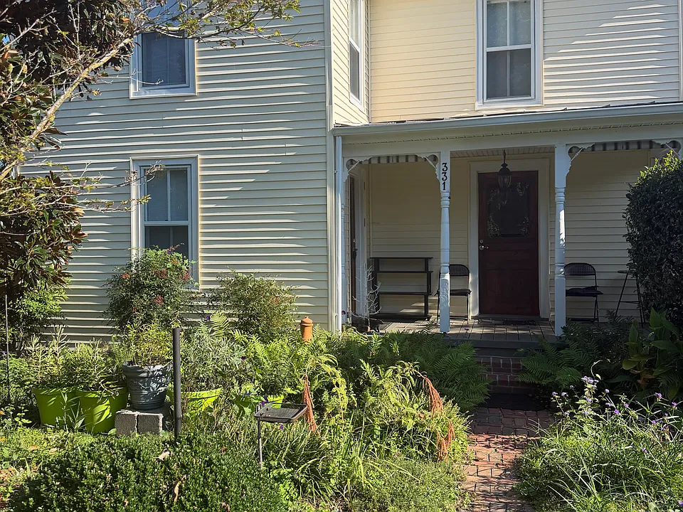 331 Howard St