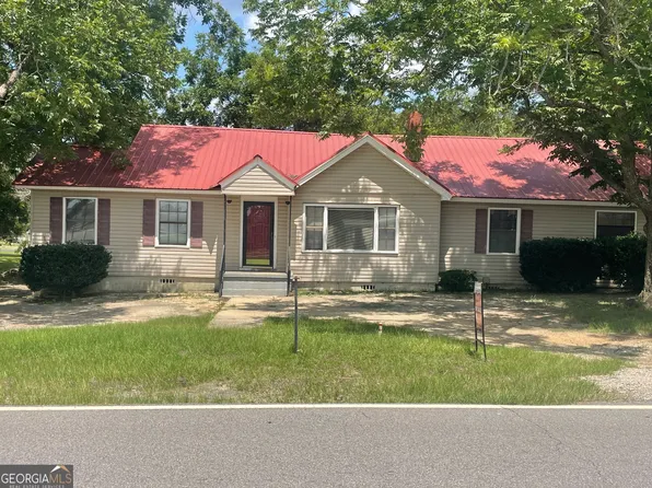 303 E Court St, Wrightsville, GA 31096