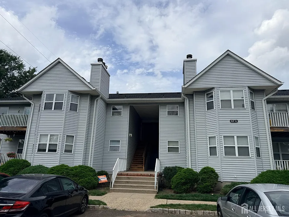 343 Ventnor Ct