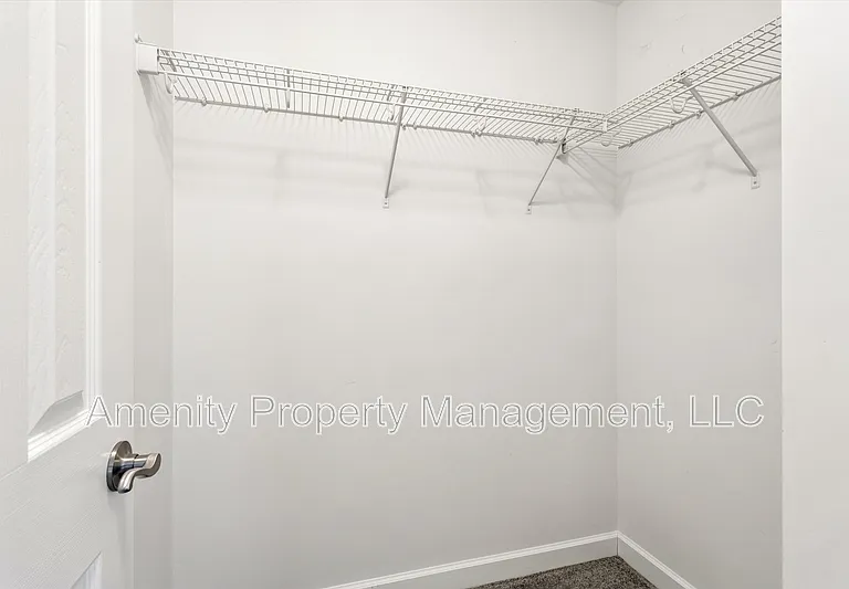 5434 Center St #1 — Photo 19