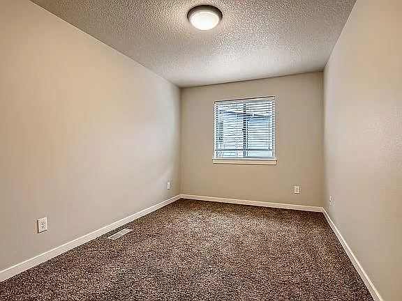 4017 SE 168th Ave — Photo 23