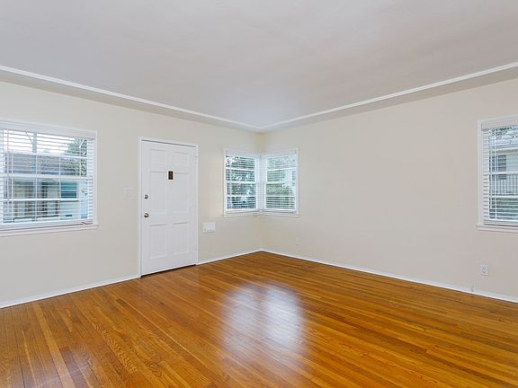2nd image of 953 S Marengo Ave #955