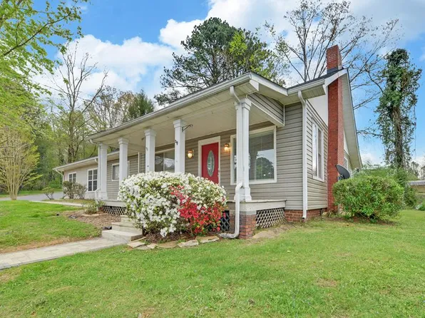 142 Prospect St, Copperhill, TN 37317