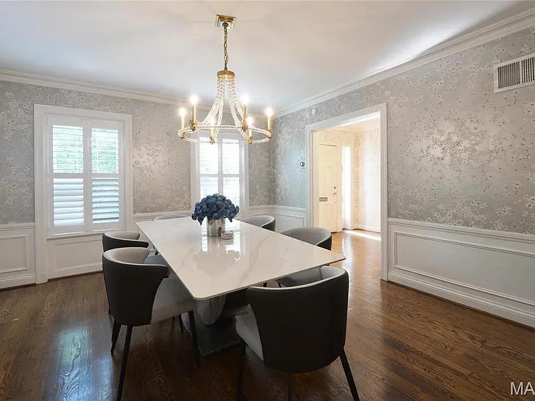 937 S Bemiston Ave — Photo 15