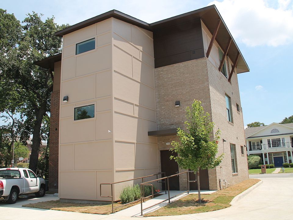 Building Photo 3