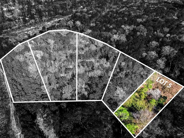 153272 Roman Ct, New Caney, TX 77357