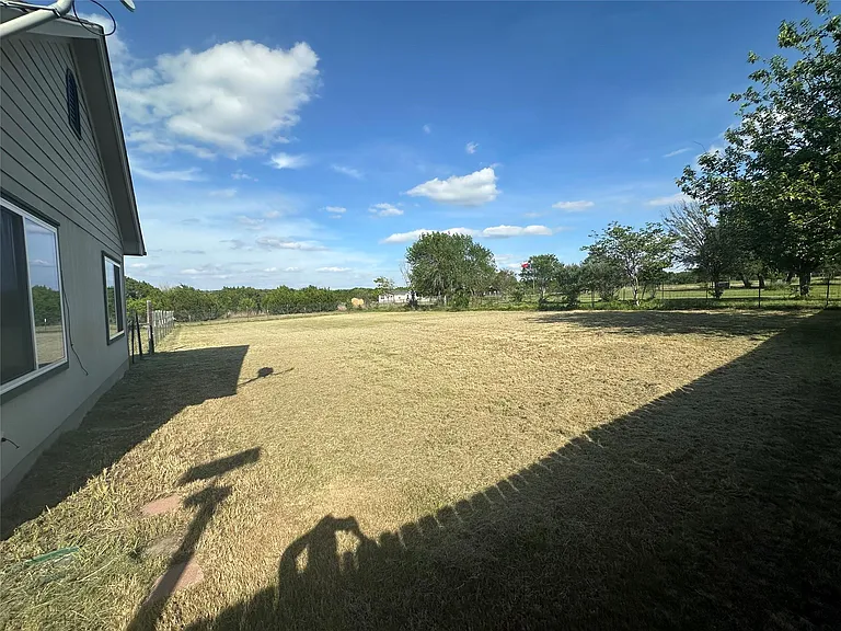 1640 NE County Road 228 #B — Photo 16