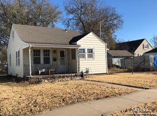 669 S 12th St, Salina, KS 67401