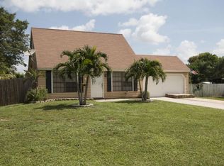 3107 Numana Rd, Honolulu, HI 96819