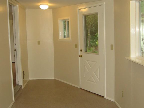 2nd image of 1613 Groves Ave NW