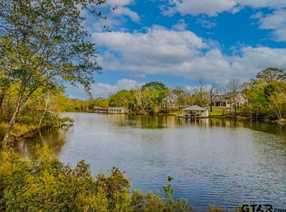 1150 Whispering Oaks Dr, Athens, TX