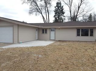 9043 Cranbrook Dr, Northfield, OH 44067