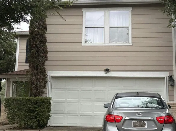 307 Remington Ridge Dr, Houston, TX 77073