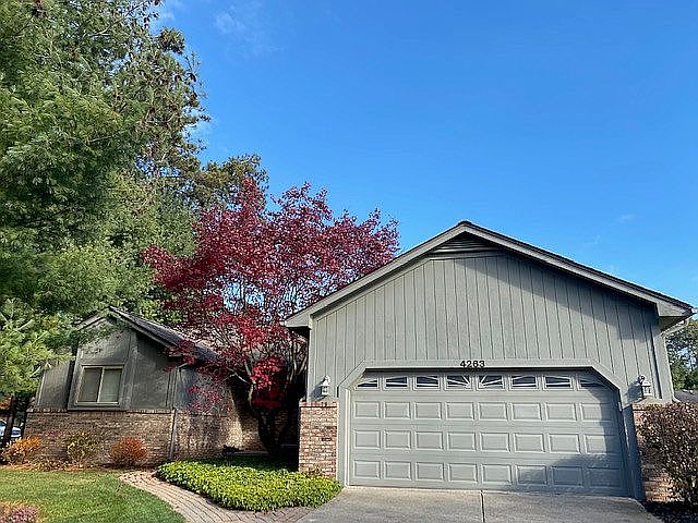 1st image of 4263 Rebecca Cir #1