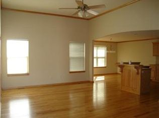 4709 NE 73rd St, Kansas City, MO 64119