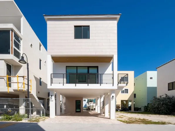 94825 Overseas Hwy #220, Key Largo, FL 33037