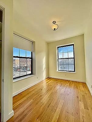 4th image of 670 Prospect Pl #3AL
