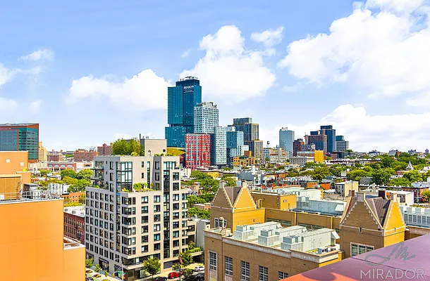 Rented by Mirador Real Estate | media 22