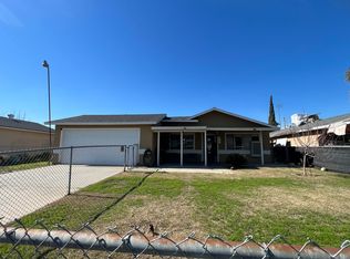 301 N Steven Ave, Farmersville, CA 93223