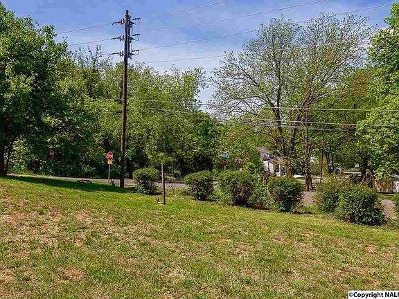 4th image of 1701 Randolph Ave