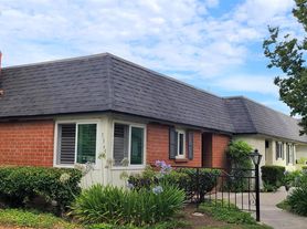 1365 Victoria Dr, Fullerton, CA