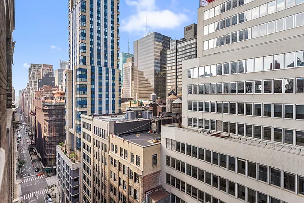Sold by Compass | media 5