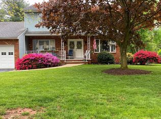 4 Dutch Rd, Somerset, NJ 08873