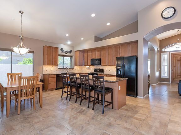 3rd image of 39435 S Mountain Shadow Dr