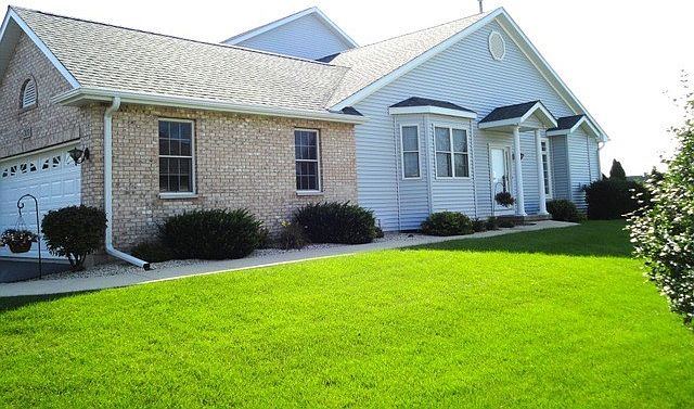1st image of 320 Manning Dr #320