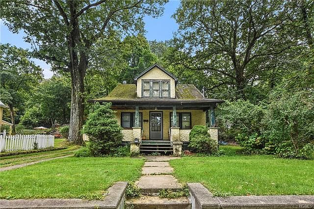 1st image of 246 Bleakley Ave
