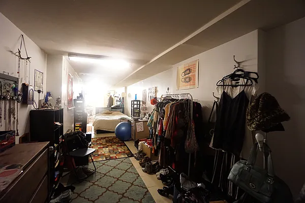 Rented by Rennit Inc. | media 11