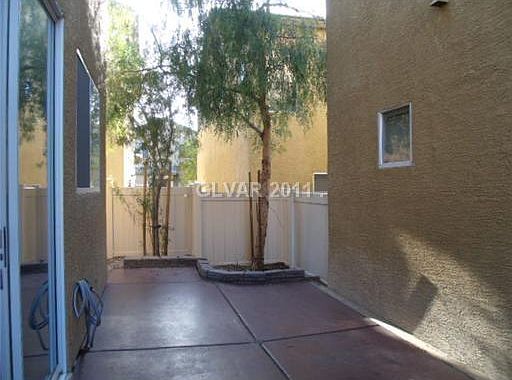 2nd image of 6779 Windingwood St