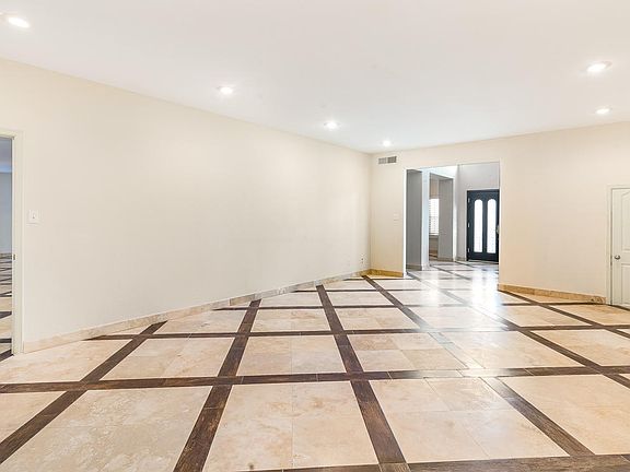 4th image of 11905 Paseo Corona