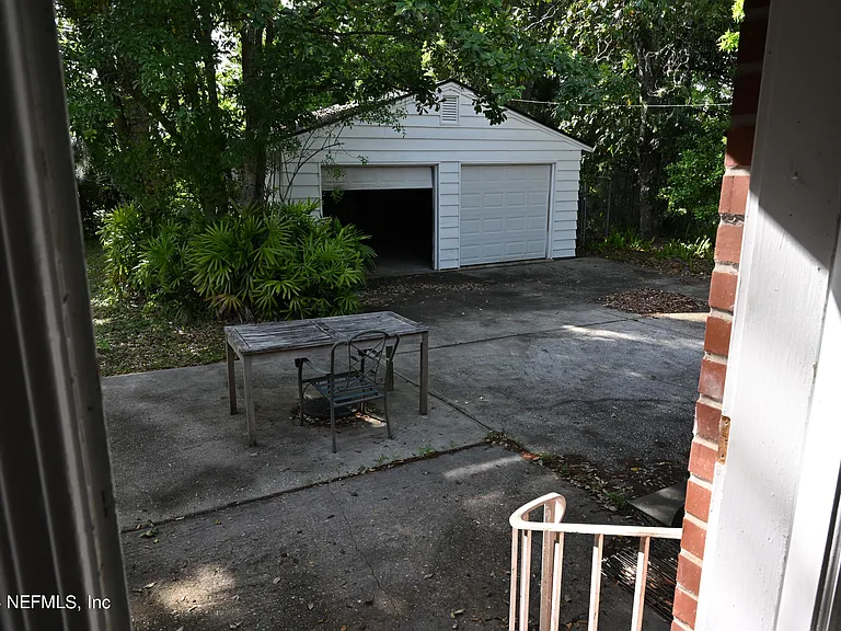 5054 Pirates Cove Rd — Photo 13