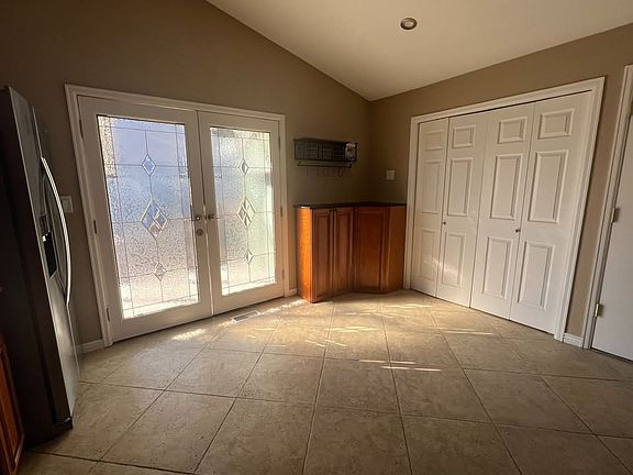 5th image of 9498 W Nichols Dr