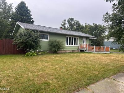 1024 James Ave NE, Jamestown, ND, 58401