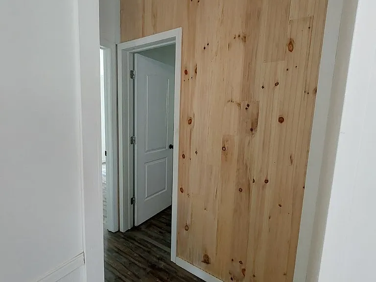 4044 Circle Dr — Photo 2