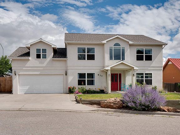 2nd image of 877 Estates Dr
