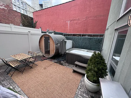 Rented by J R Daly & Sons | media 18